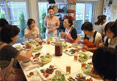 会食の様子
