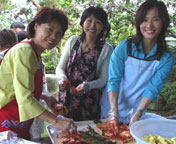良原美永子さん、張美栄さん