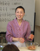 手羽中に下味をつける