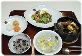 宮中料理コース「飯床」