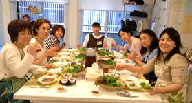 笑顔で会食です！