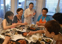 会食中の様子
