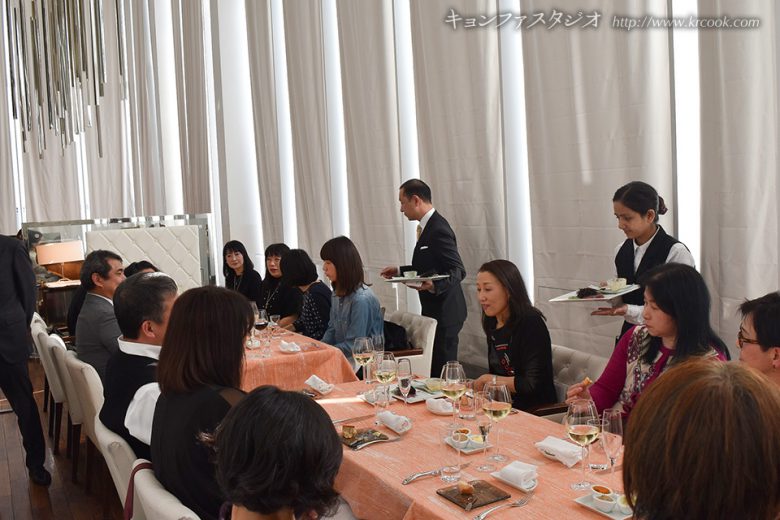 12月会食会シェ・トモ