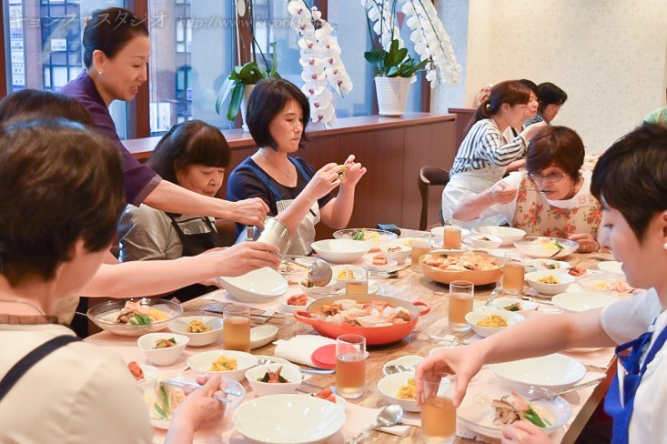 さー、のびないうちに食べましょう！！！ 良質のたんぱく質が豊富なメニューですよ。