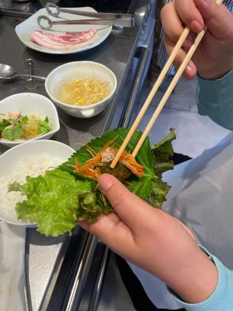 焼きたてをサム（包んで）して！