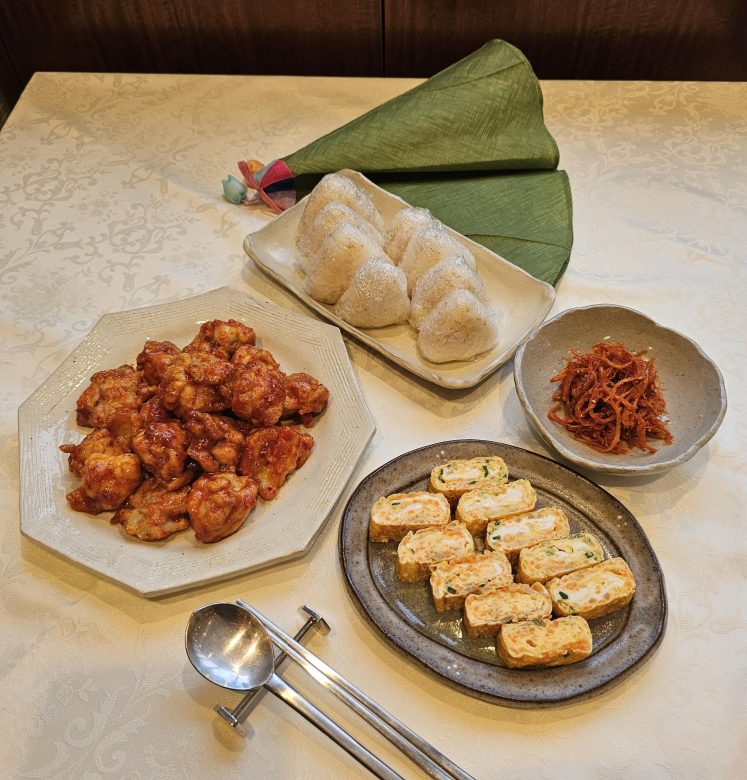ヤンニョムチキン&韓国おにぎり等!