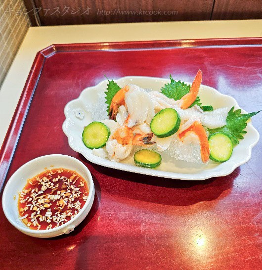 オチェ(鯛と海老の冷菜)
