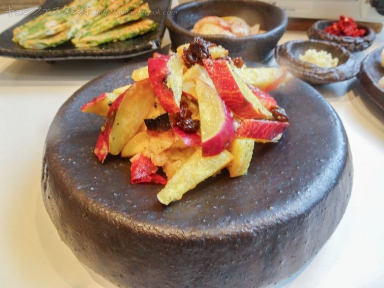 さつまいもとりんごのサラダ