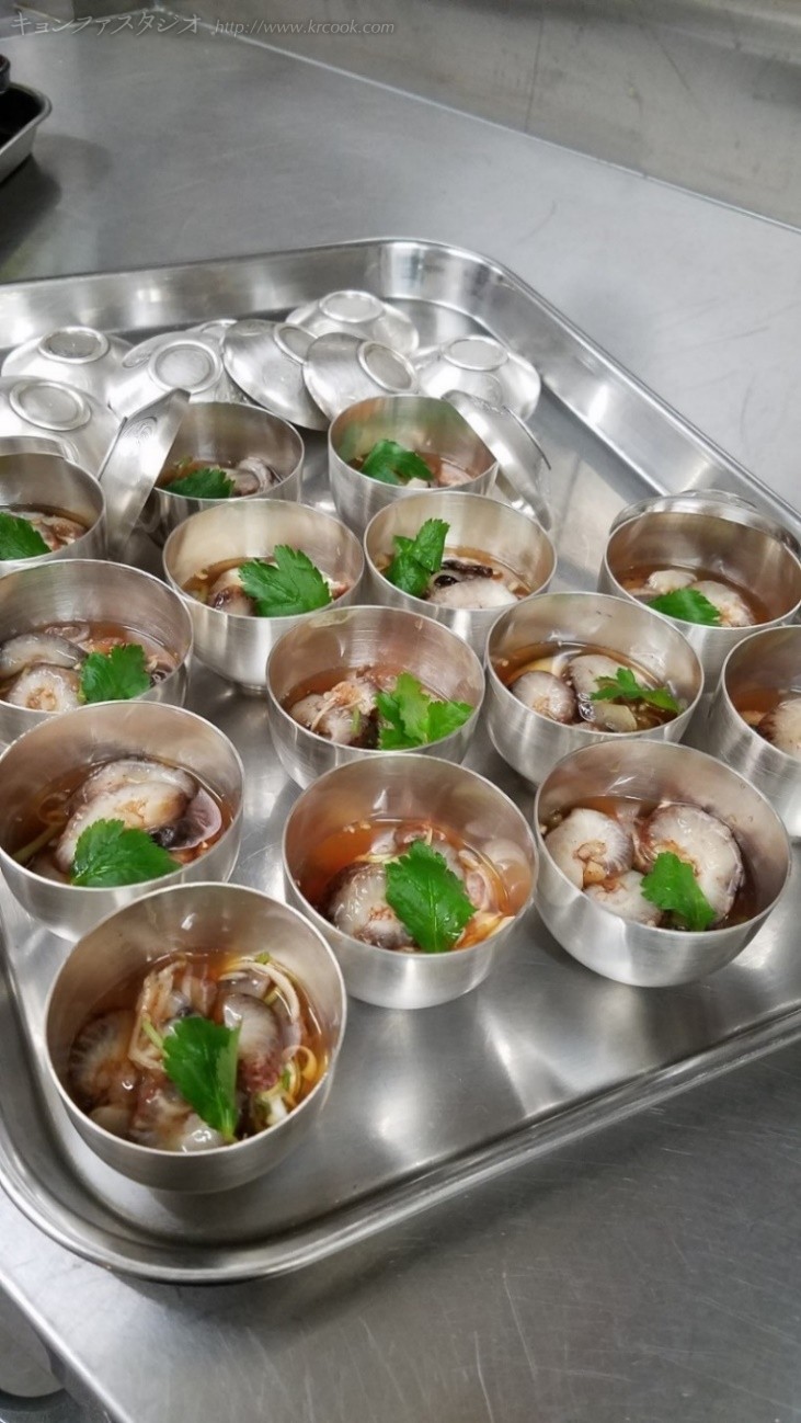 ヘサㇺフェ(なまこのフェ)