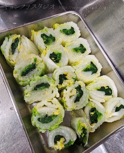 鍋の高さに合わせて切る